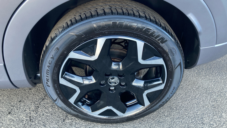 Vauxhall Grandland 1.5 Turbo D Ultimate 5dr Auto Diesel Hatchback